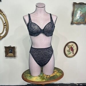 Vantage Shimmer Seduction Maidenform Black Sheer Swirl Bra & and panties 36B